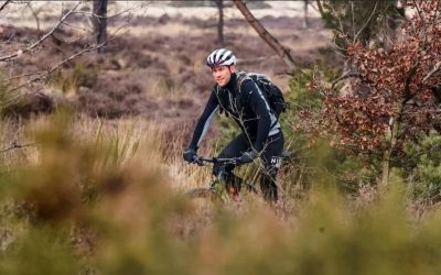 Maarten Tjallingii bij pop-up wielercafé in Ellecom – wielercafes.nl (4) _maartentjallingii Maarten Tjallingii bij pop-up wielercafé in Ellecom - wielercafes.nl (4) _maartentjallingii