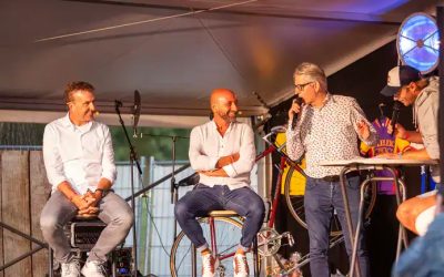 Johan Museeuw en Paolo Bettini bij het Wielercafé in Lierop – wielercafes.nl Johan Museeuw en Paolo Bettini bij het Wielercafé in Lierop - wielercafes.nl